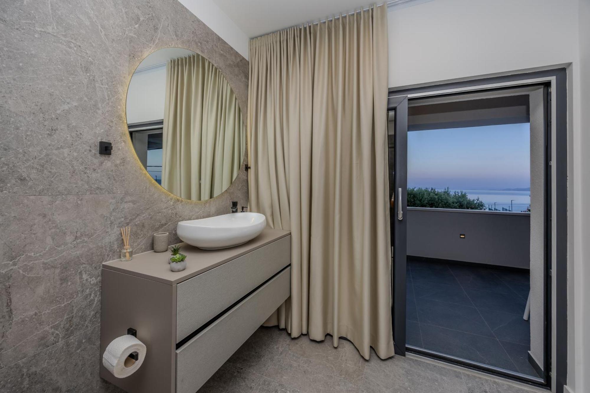 Villa Roma Sauna And Hydrotherapy Pool Trogir Exterior photo
